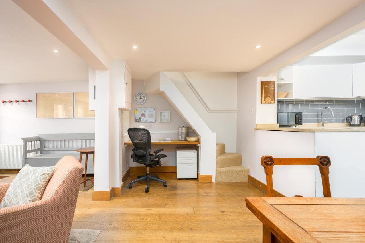 Delightful Bird Sisters Cottage With Free Parking Brighton Eksteriør billede